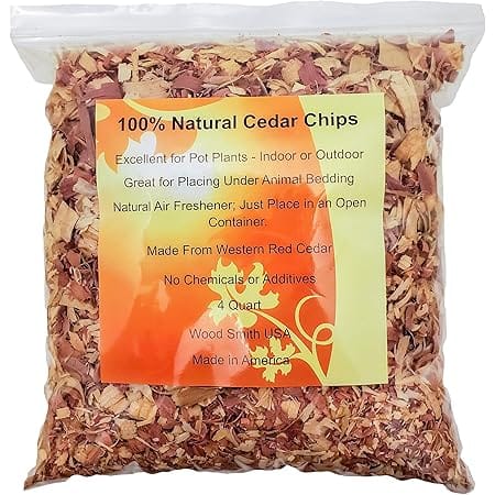 100% Natural Cedar Shavings | Mulch | Great for Outdoors or Indoor Potted Plants | Dog Bedding (4 Quart)